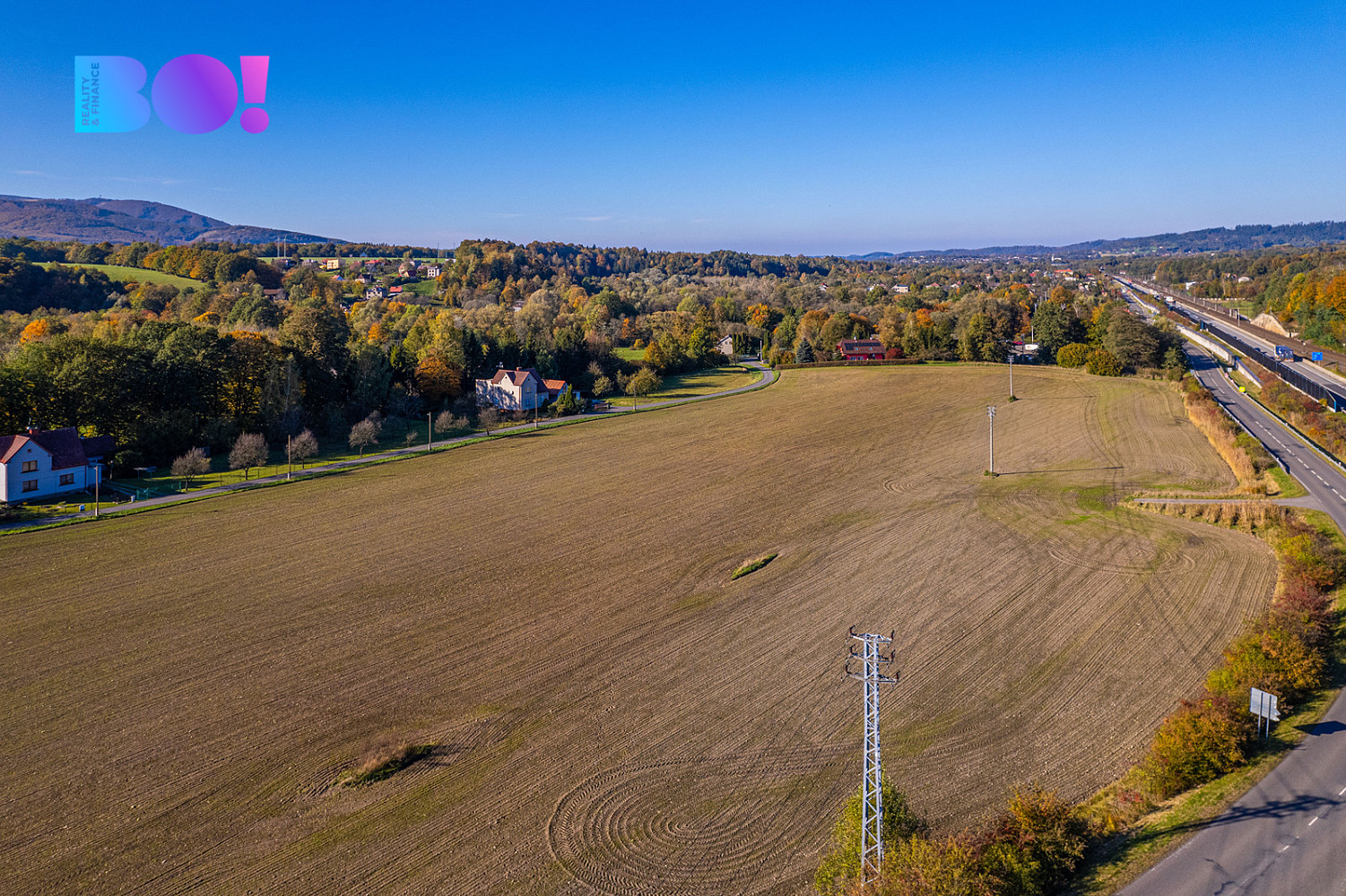Prodej komerčního pozemku 8 000 m² – fotografie 4