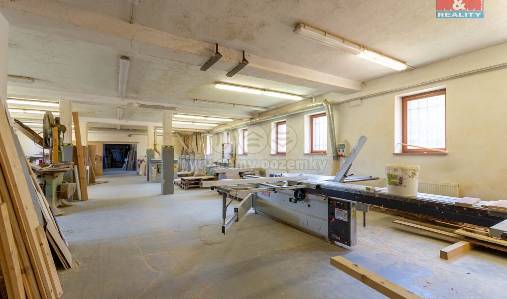 Prodej domu 2 000 m² s pozemkem 2 523 m², Valšov – náhled fotky 11