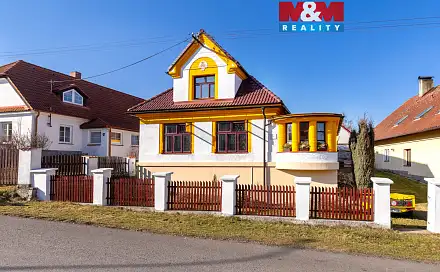 Prodej domu 123 m² s pozemkem 975 m², Husova, Trhová Kamenice, okres Chrudim