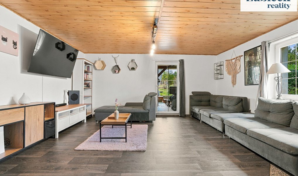 Prodej domu 120 m² s pozemkem 1 247 m², Zlín – náhled fotky 14