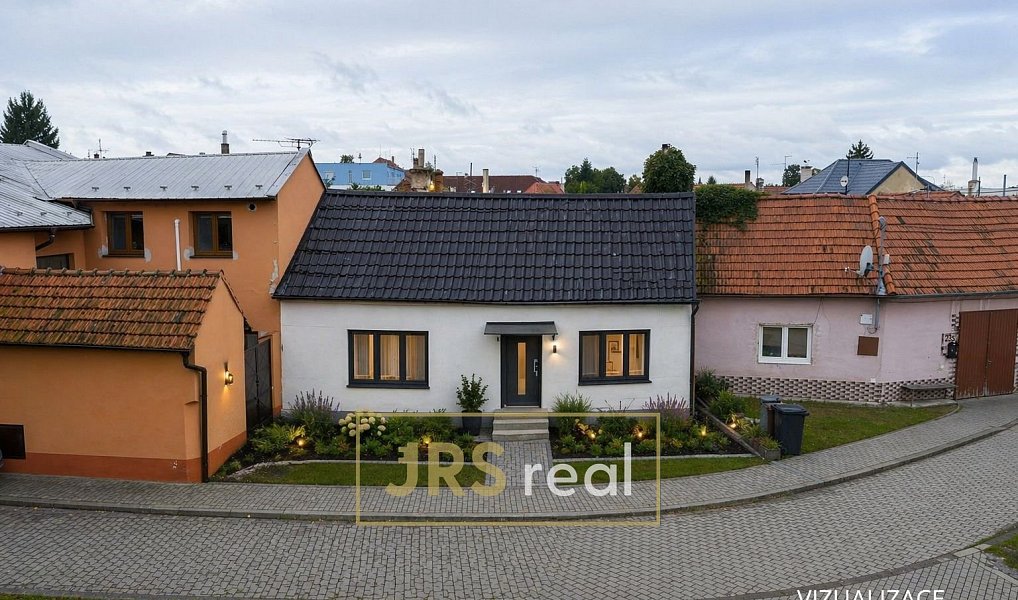 Prodej domu 165 m² s pozemkem 220 m², Uherský Ostroh – náhled fotky 2