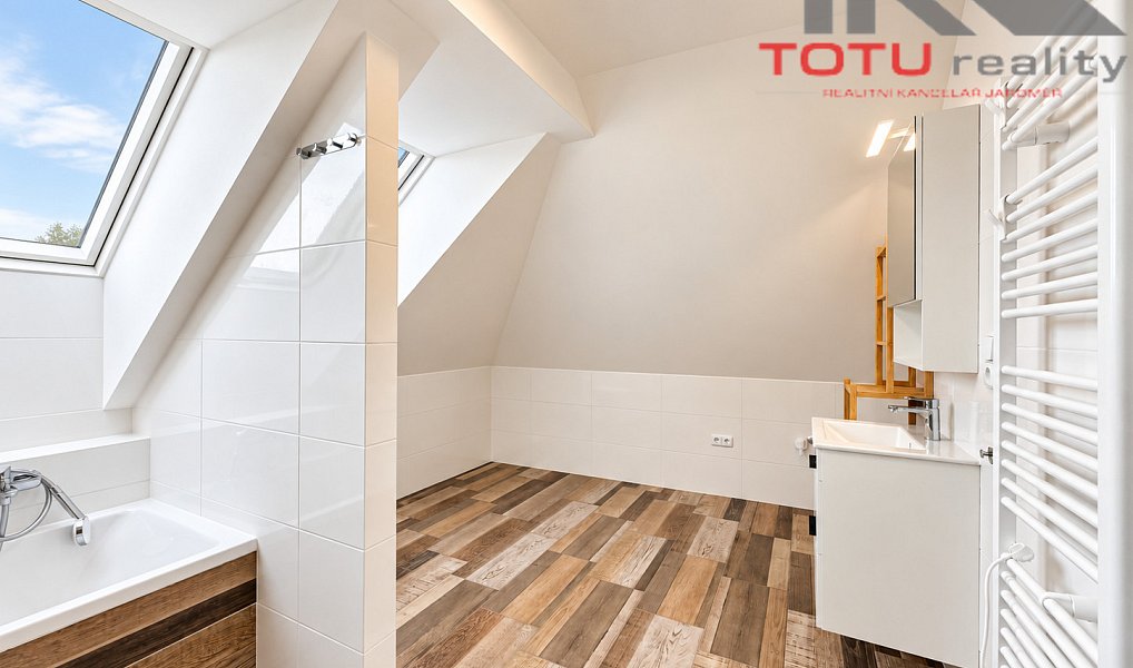 Pronájem bytu 1+kk 45 m², Černožice – náhled fotky 9