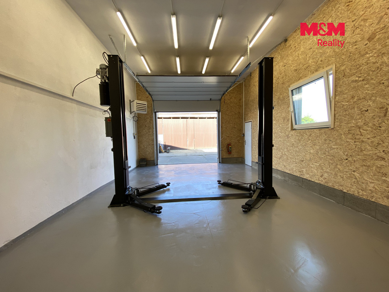 Pronájem komerčního objektu (jiného typu) 24 m² – fotografie 4