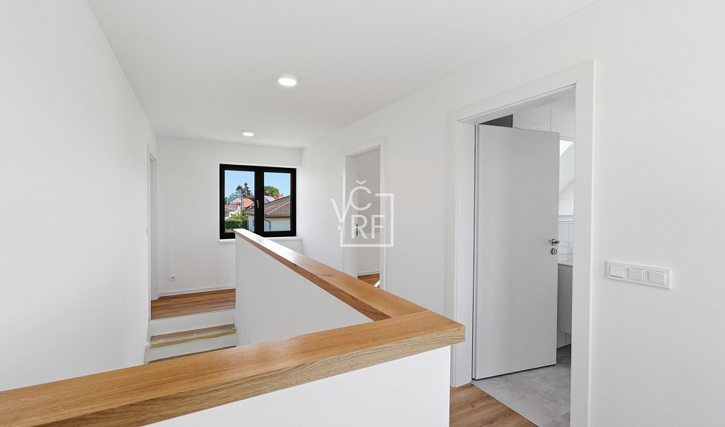Pronájem domu 148 m² s pozemkem 255 m², Chlumec nad Cidlinou – náhled fotky 17