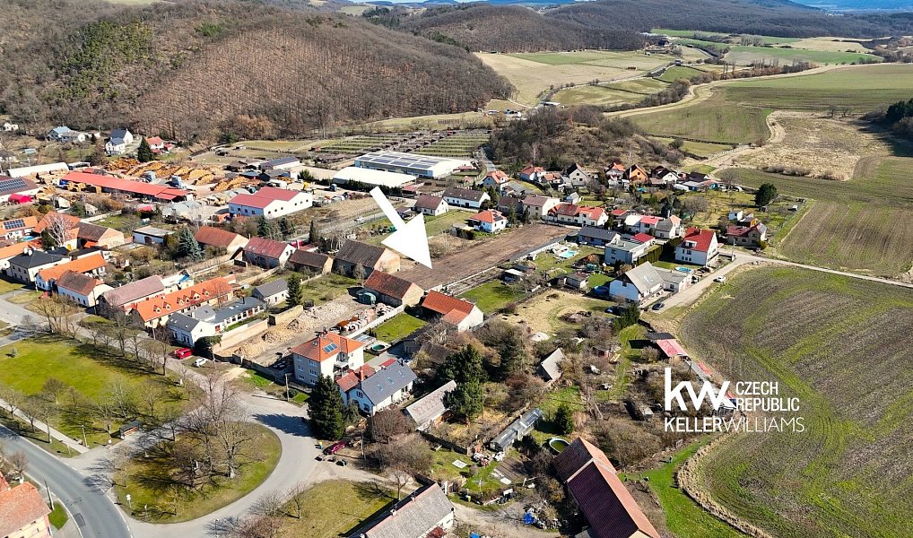 Prodej stavebního pozemku 1 071 m², Libomyšl – náhled fotky 9