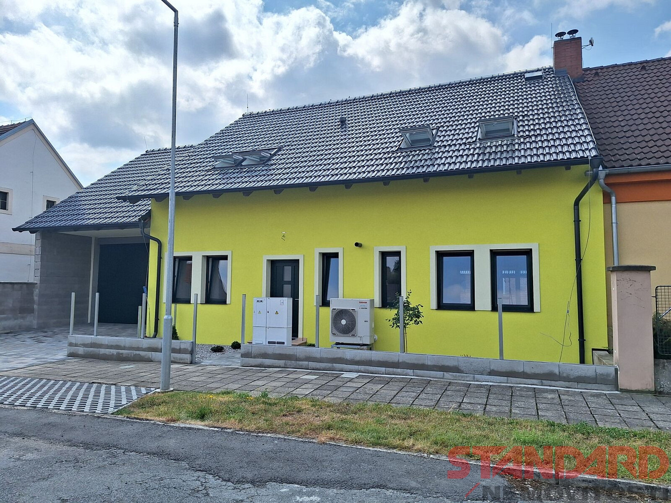 Pronájem bytu 4+kk 100 m²