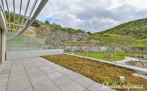 Pronájem bytu 2+kk 49 m², Bystrcká, Brno - Komín