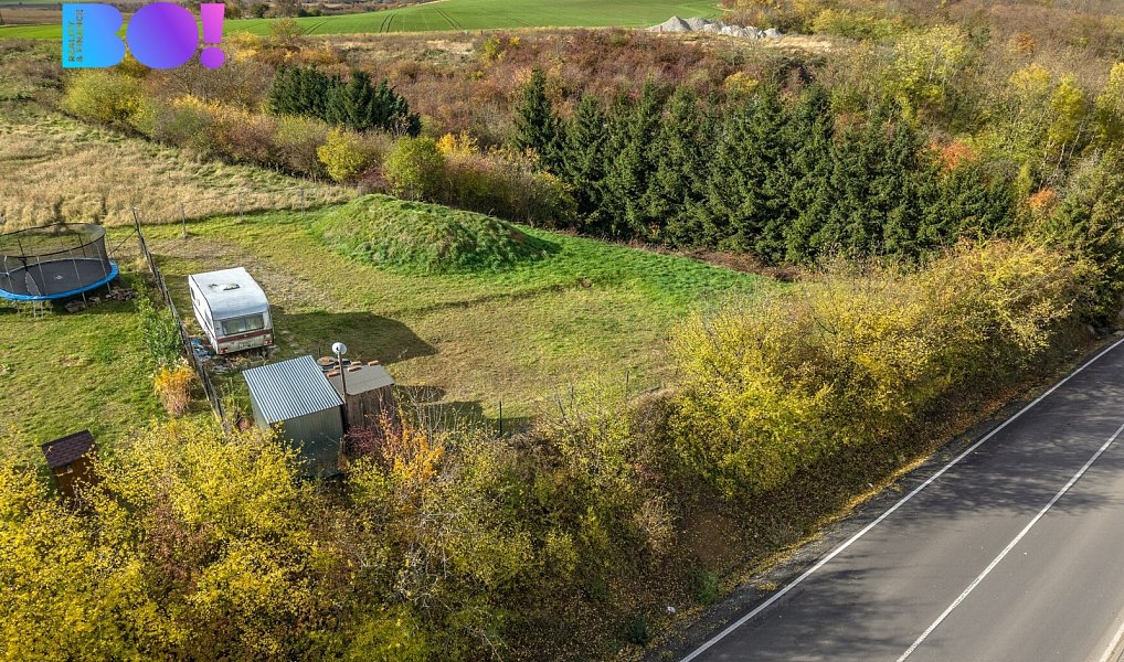 Prodej stavebního pozemku 1 394 m², Radim – náhled fotky 5
