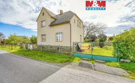 Prodej chaty/chalupy 171 m² s pozemkem 809 m², Blatno, okres Louny