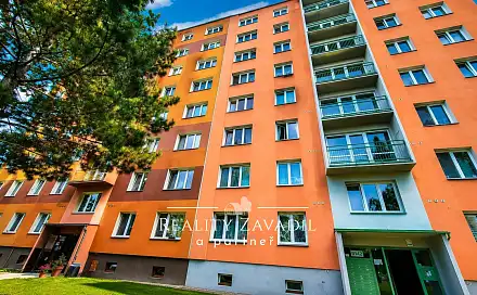 Prodej bytu 4+1 75 m², SPC H, Krnov - Pod Cvilínem, okres Bruntál