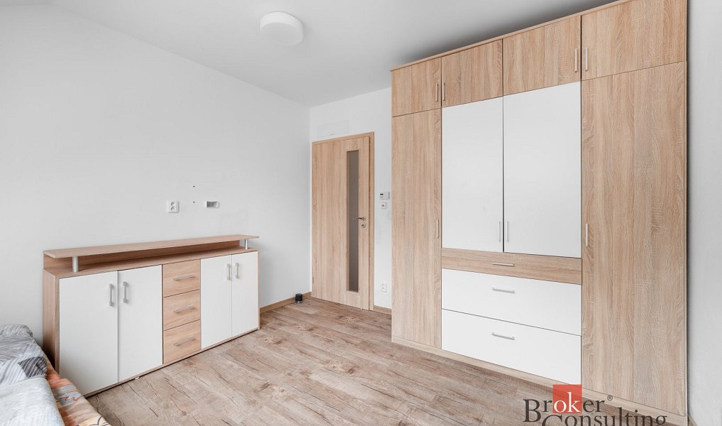 Prodej domu 178 m² s pozemkem 1 562 m², Pozořice – náhled fotky 17