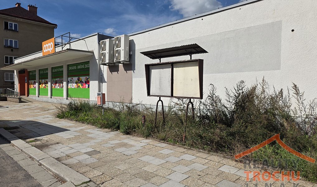 Prodej obchodních prostor 600 m², Úpice – fotka 1 z 23