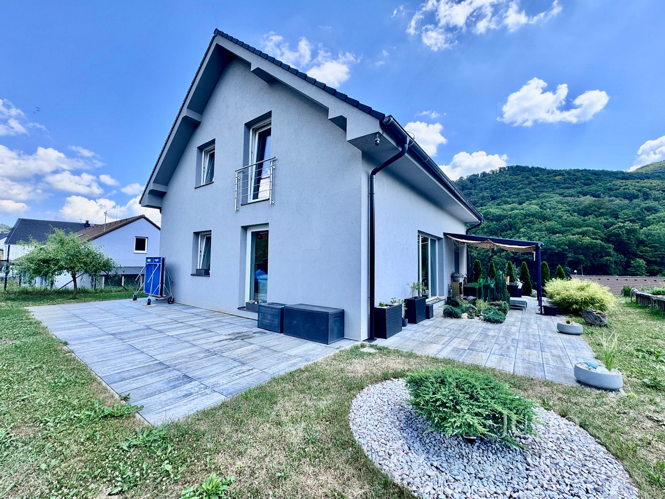 Prodej domu 148 m² s pozemkem 1 008 m²