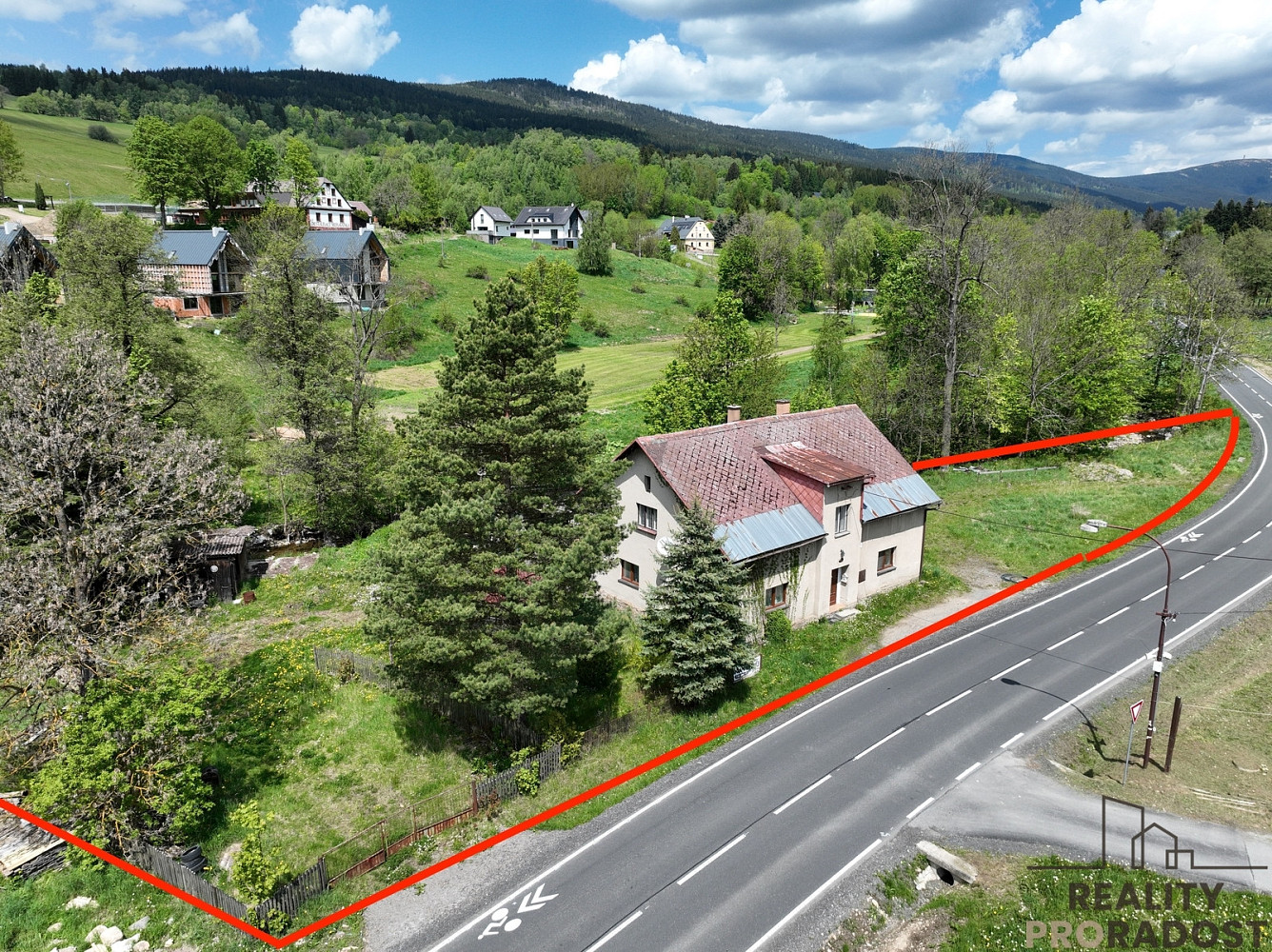 Prodej komerčního objektu (jiného typu) 200 m² — photo 3