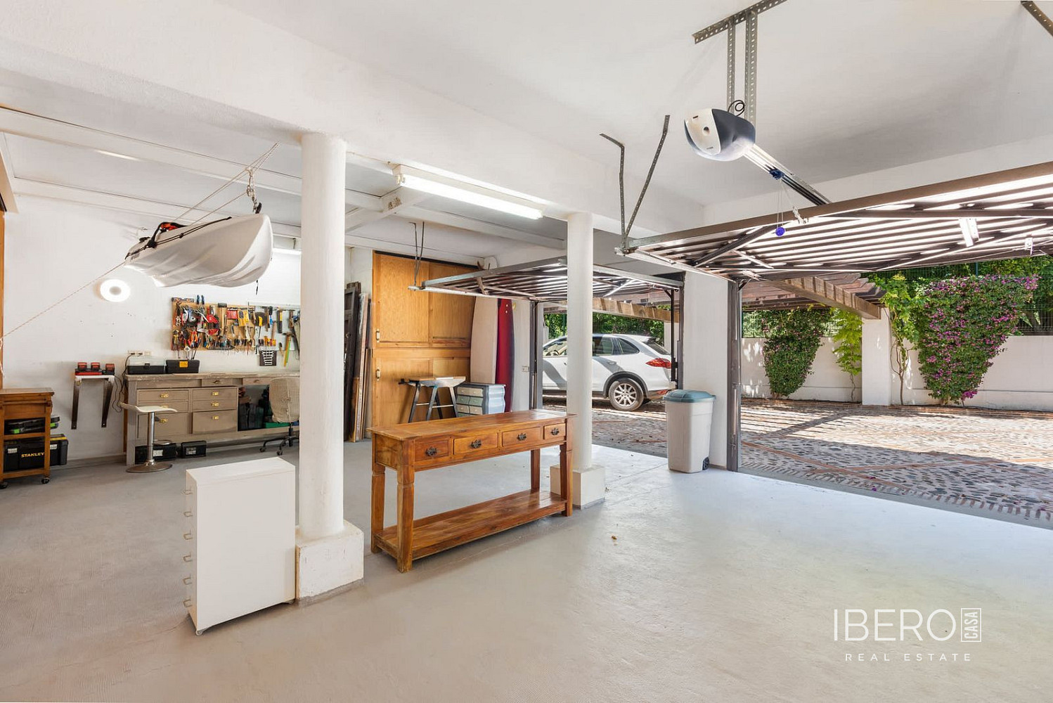 Prodej domu 555 m² s pozemkem 2 500 m² - Vista 6