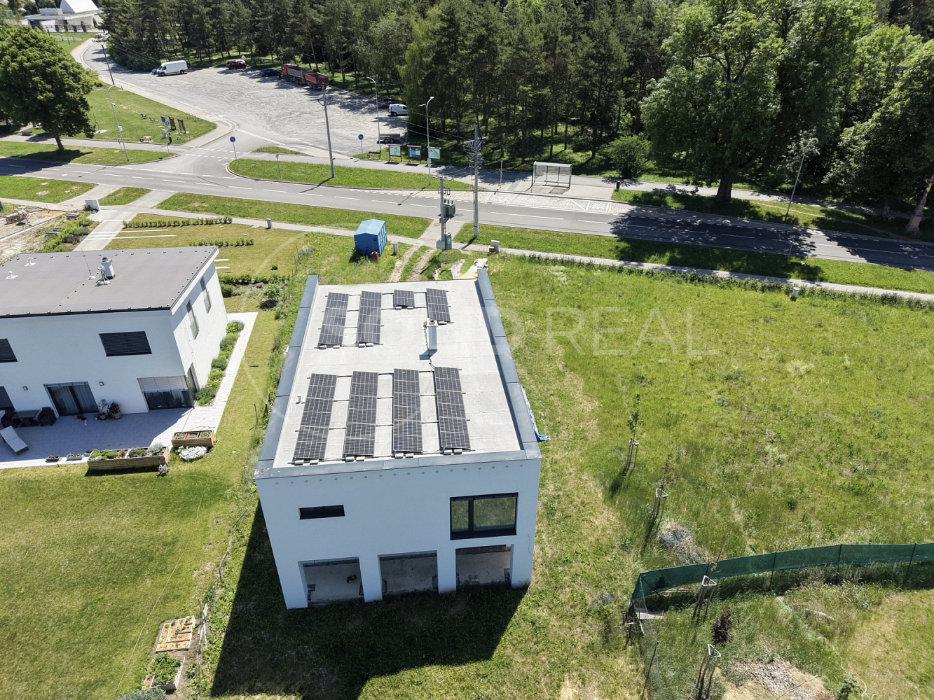 Prodej domu 219 m² s pozemkem 938 m² – pohled 2