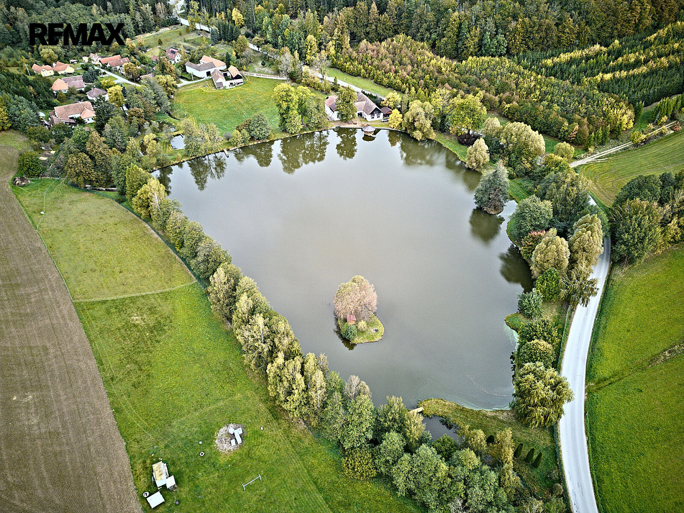 Prodej ubytovacího objektu 800 m²