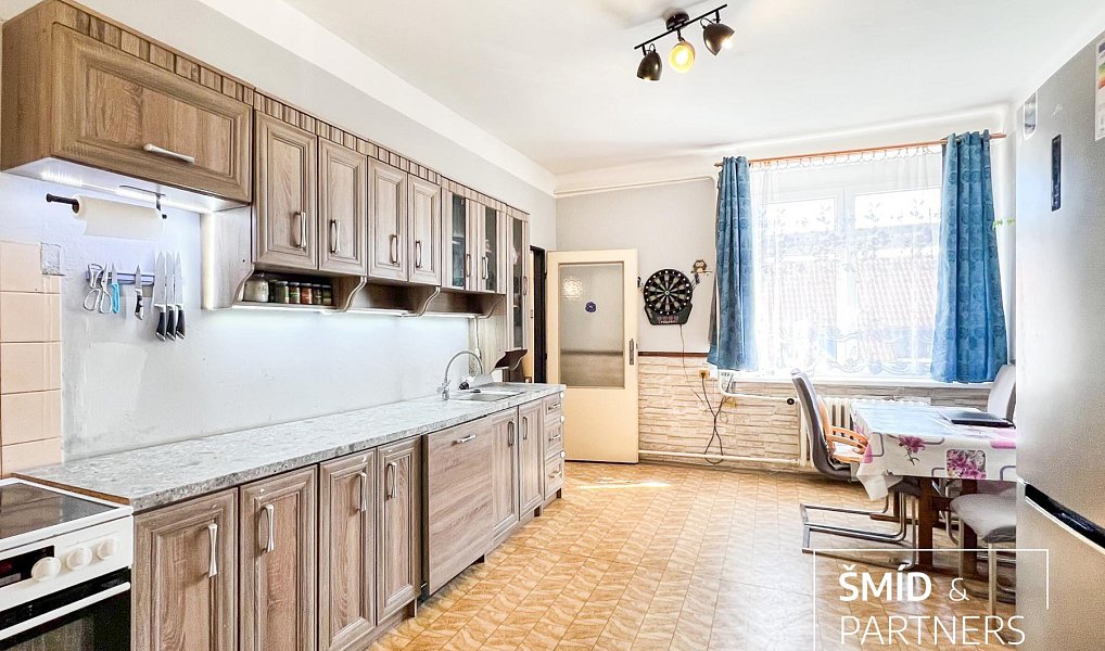Prodej domu 540 m² s pozemkem 284 m², Zásmuky – náhled fotky 24