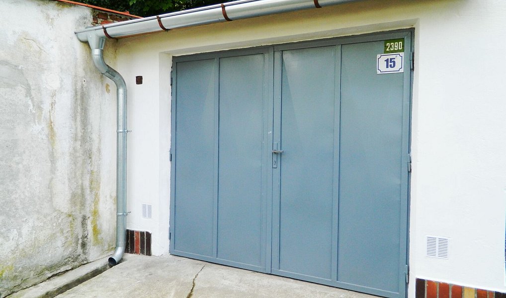 Prodej řadové garáže 28m2 v Chebu - Hradišti., Cheb – náhled fotky 2