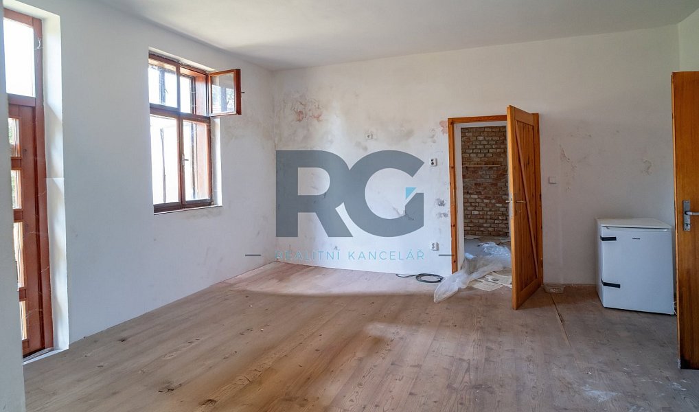 Prodej domu 330 m² s pozemkem 4 047 m², Záhoří – náhled fotky 19