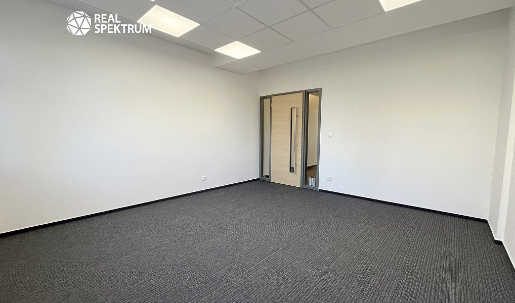 Pronájem kanceláře 29 m², Brno – fotka 1 z 9
