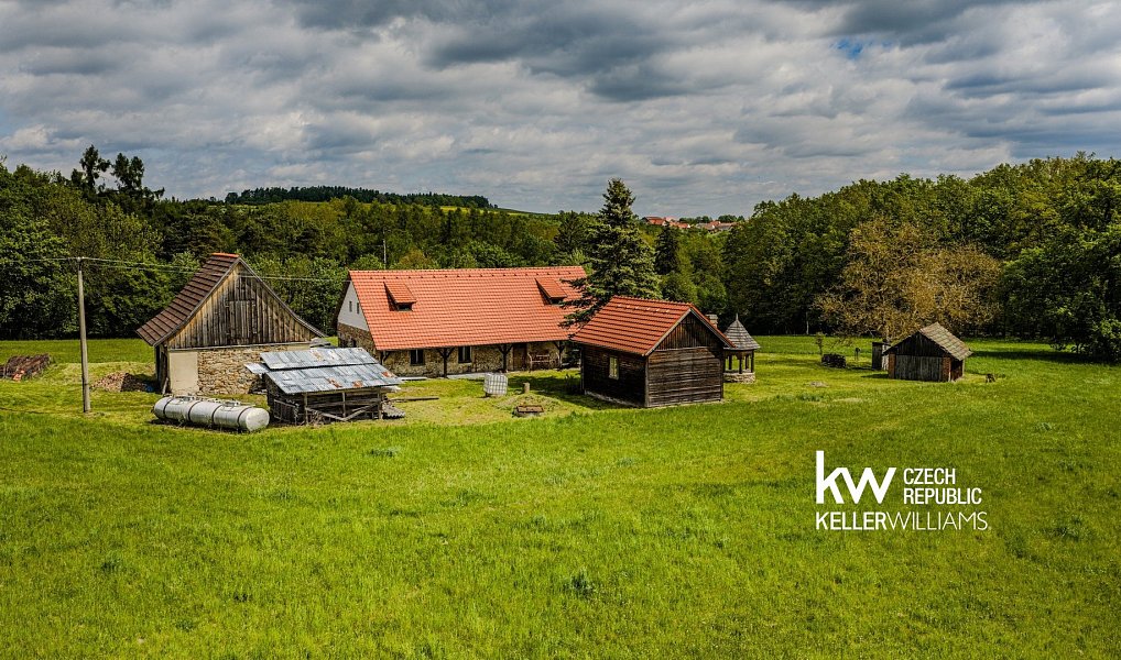 Prodej domu 270 m² s pozemkem 2 619 m², Hřebečníky – náhled fotky 2