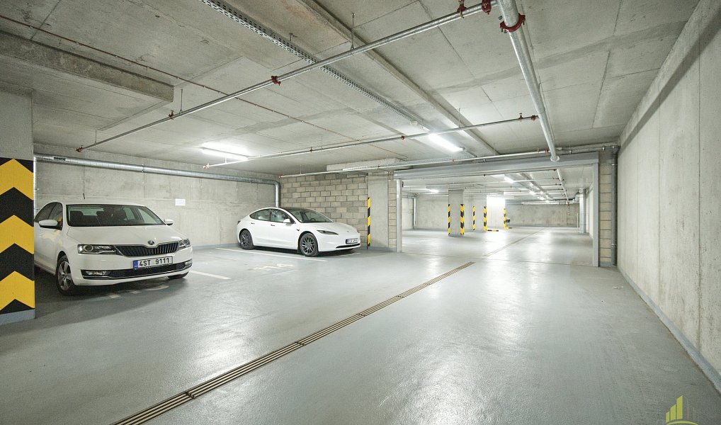 Prodej garážového stání od 12,50 do 14,79 m2, Brno - Zábrdovice, Brno – náhled fotky 3