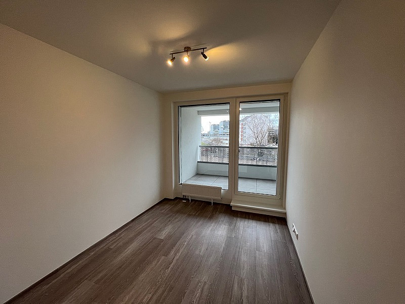 Pronájem bytu 2+kk 60 m² — photo 2