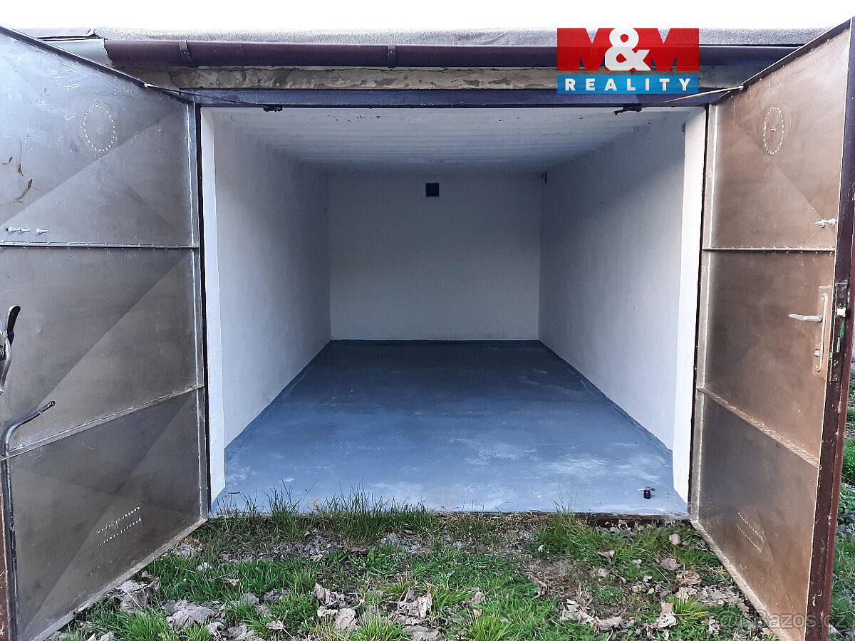 Prodej garáže, 19 m2, kuřim, ul. husova