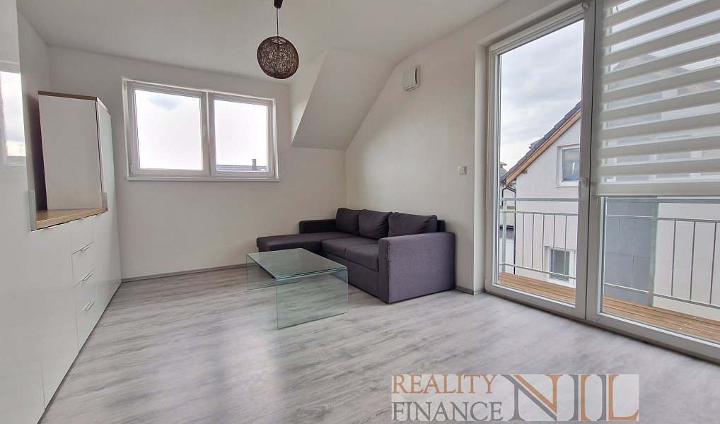 Pronájem bytu 2+kk 50 m², Město Touškov – náhled fotky 6