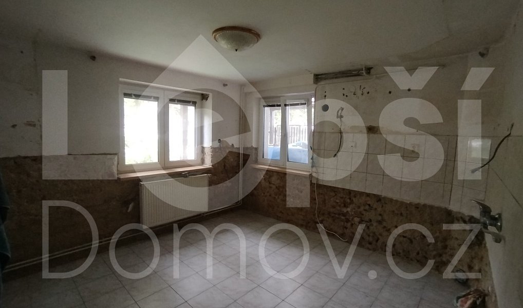 Prodej domu 118 m² s pozemkem 85 m², Jeseník – náhled fotky 9