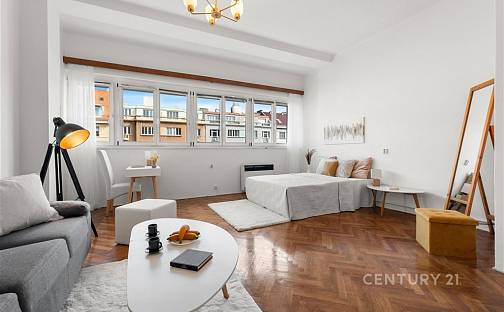 Prodej bytu 2+kk 59 m², 5. května, Praha 4 - Nusle, okres Praha