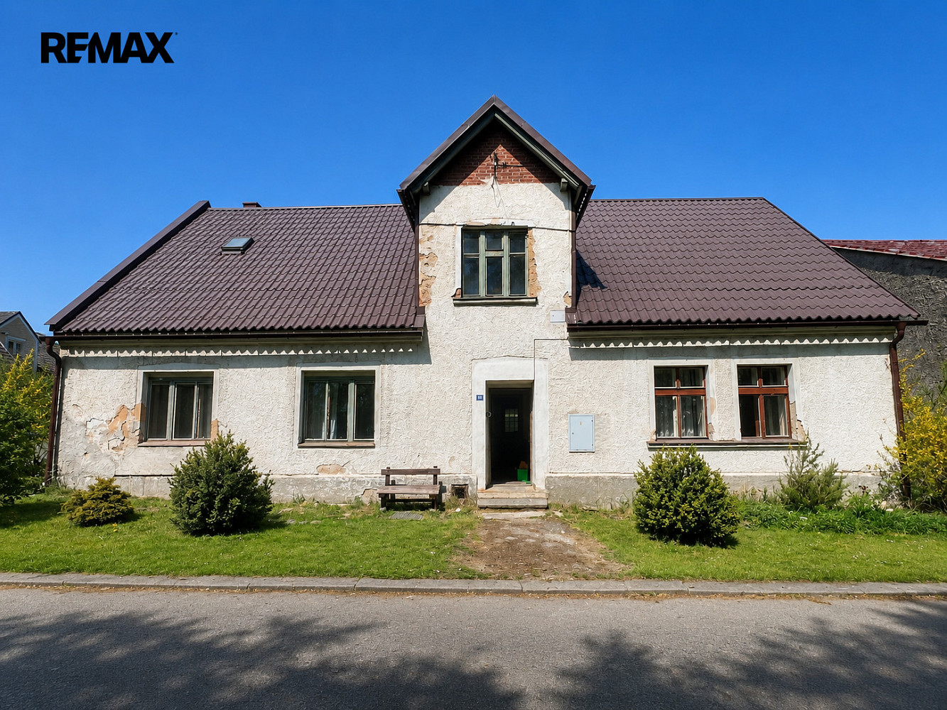 Prodej domu 200 m² s pozemkem 358 m²