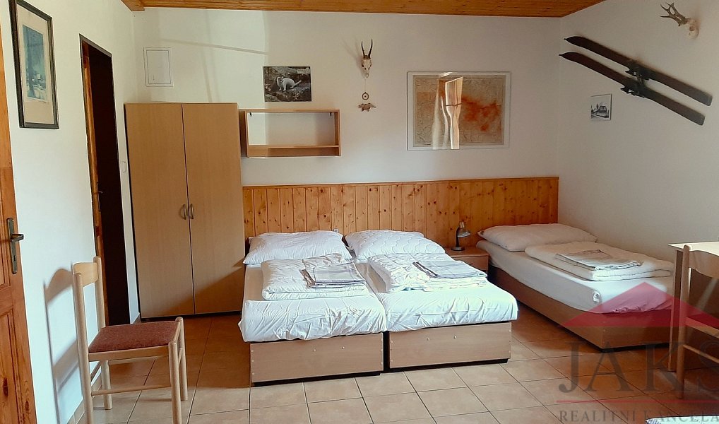 Prodej domu 234 m² s pozemkem 3 848 m², Kašperské Hory – náhled fotky 20