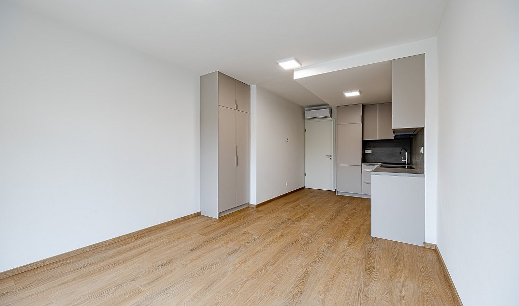 Pronájem bytu 1+kk, 33 m², Uherské Hradiště