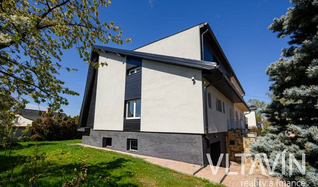 Prodej domu 232 m² s pozemkem 391 m², Praha – náhled fotky 4