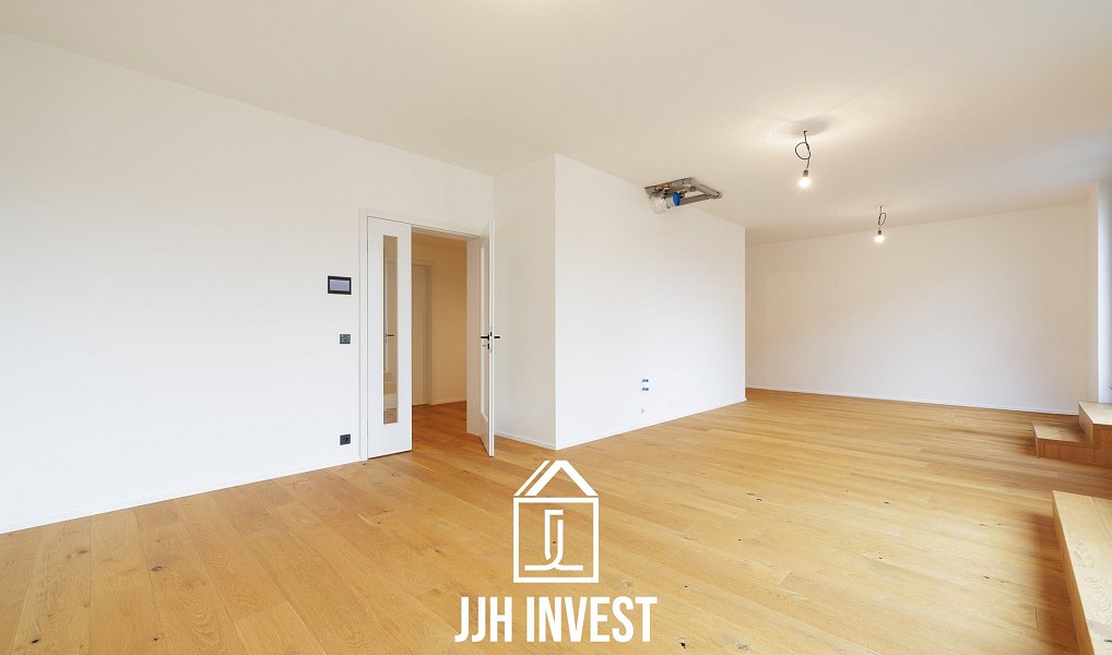 Prodej bytu 4+kk 136 m², Praha – náhled fotky 4