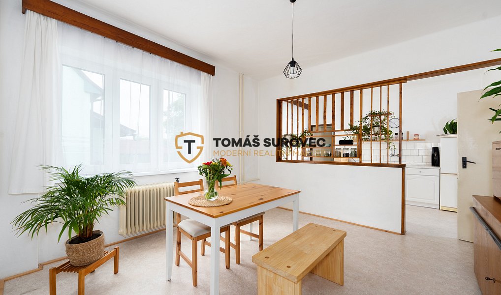 Prodej domu 265 m² s pozemkem 1 909 m², Slavičín – náhled fotky 2