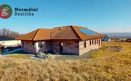 Prodej domu 200 m² s pozemkem 4 236 m², Polní, Krupka - Unčín, okres Teplice