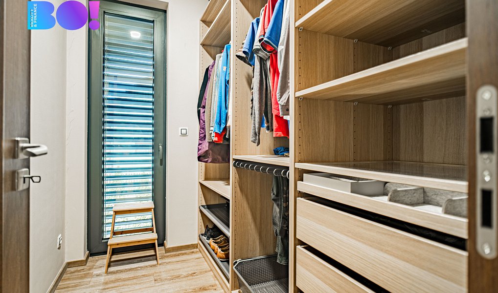 Prodej domu 543 m² s pozemkem 1 009 m², Stará Huť – náhled fotky 24