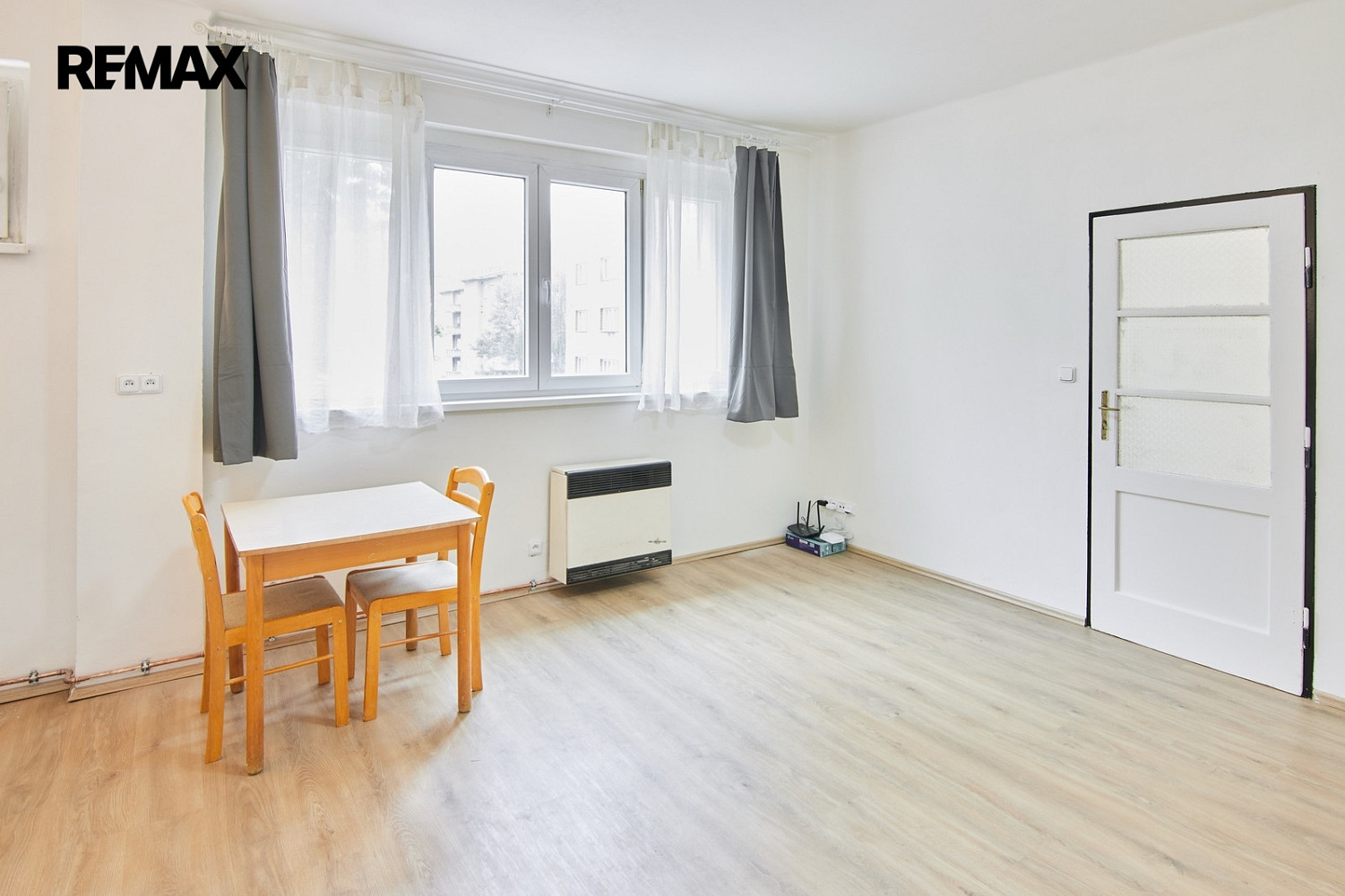Pronájem bytu 2+kk 41 m² — photo 3