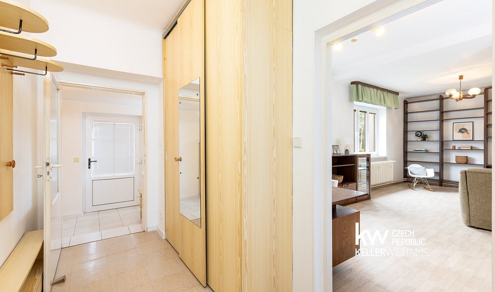 Prodej domu 226 m² s pozemkem 343 m², Praha – náhled fotky 9