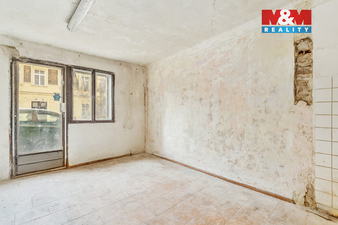 Prodej obchodních prostor 226 m² – fotografie 3