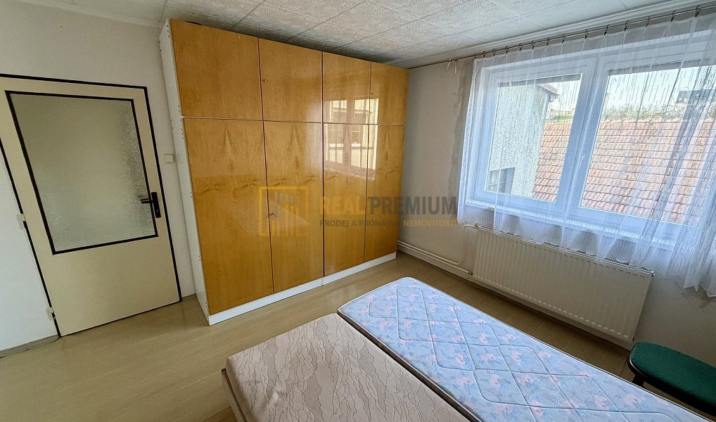 Prodej domu 200 m² s pozemkem 838 m², Dolní Němčí – náhled fotky 20