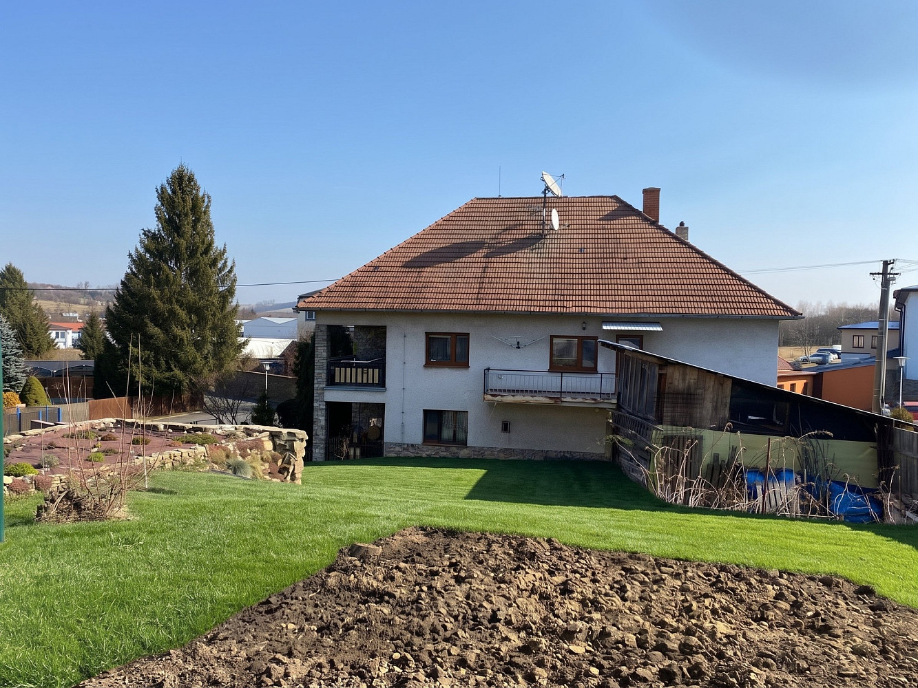 Prodej domu 280 m² s pozemkem 1 010 m² – fotografie 3