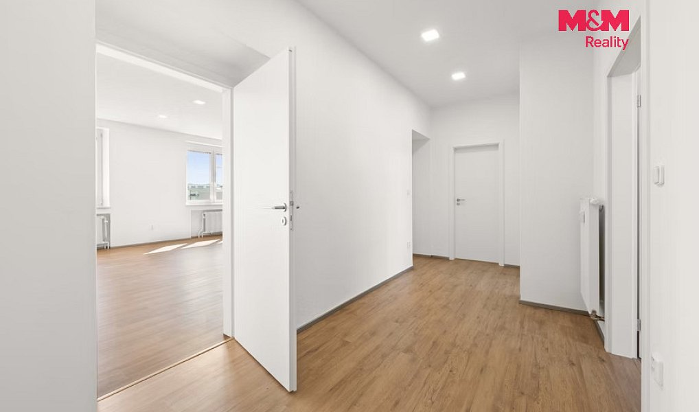Prodej bytu 3+kk 92 m², Hradec Králové – náhled fotky 8