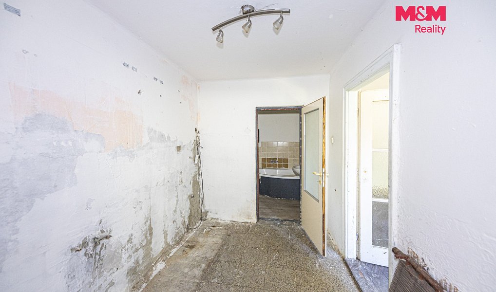 Prodej chaty/chalupy 105 m² s pozemkem 1 812 m², Třebešice – náhled fotky 24