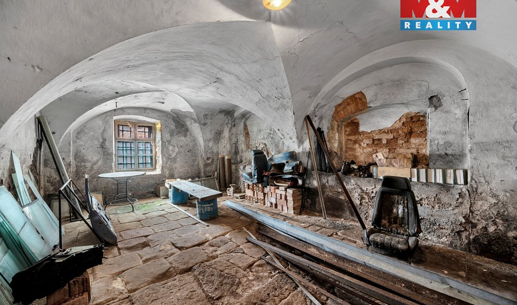 Prodej domu 320 m² s pozemkem 198 m², Broumov – náhled fotky 12