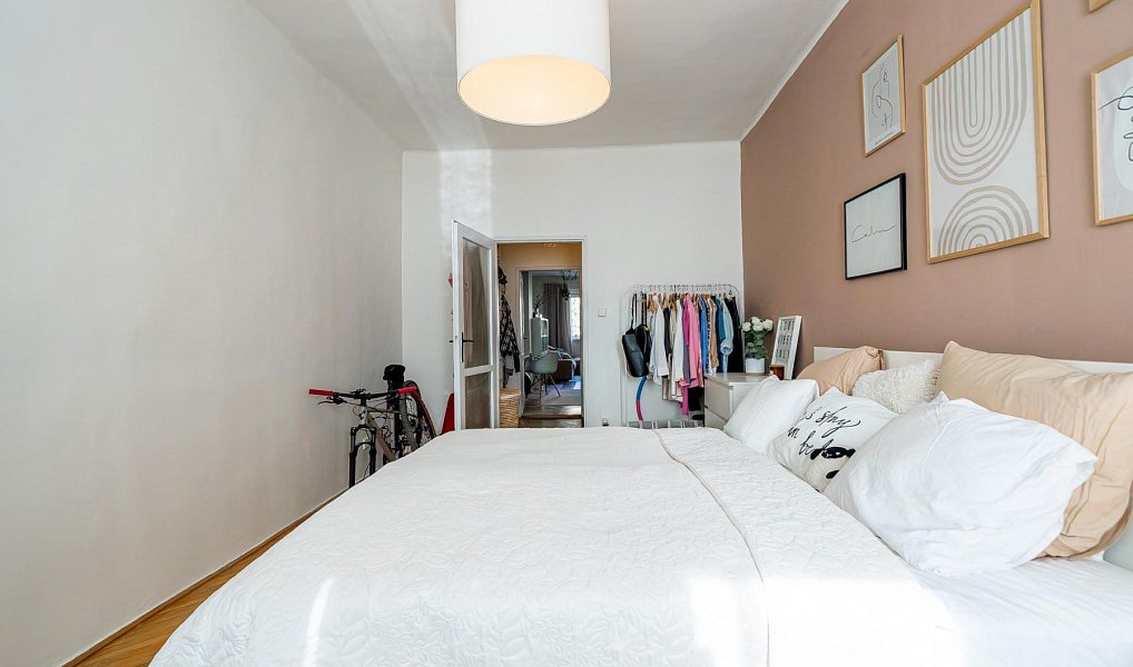 Prodej bytu 2+1 74 m², Praha – náhled fotky 23