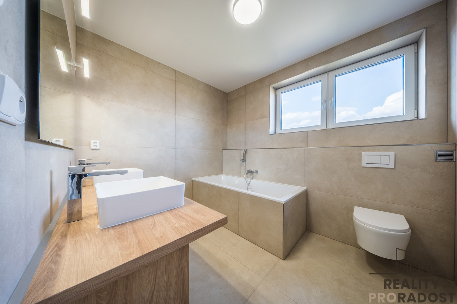 Prodej domu 225 m² s pozemkem 320 m² – fotografie 5